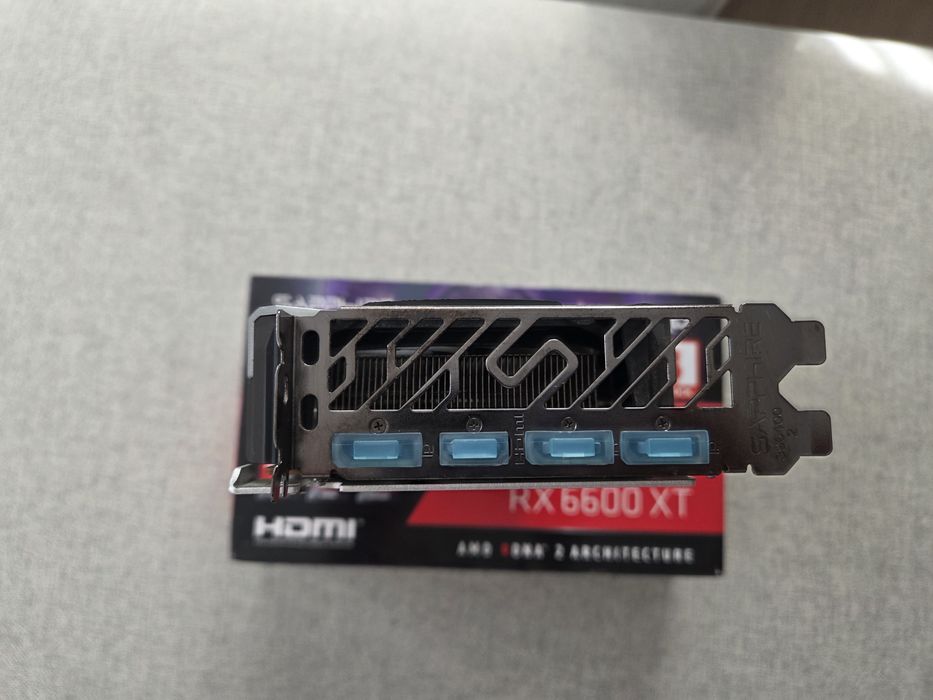 Placa Video Sapphire Nitro 6600xt