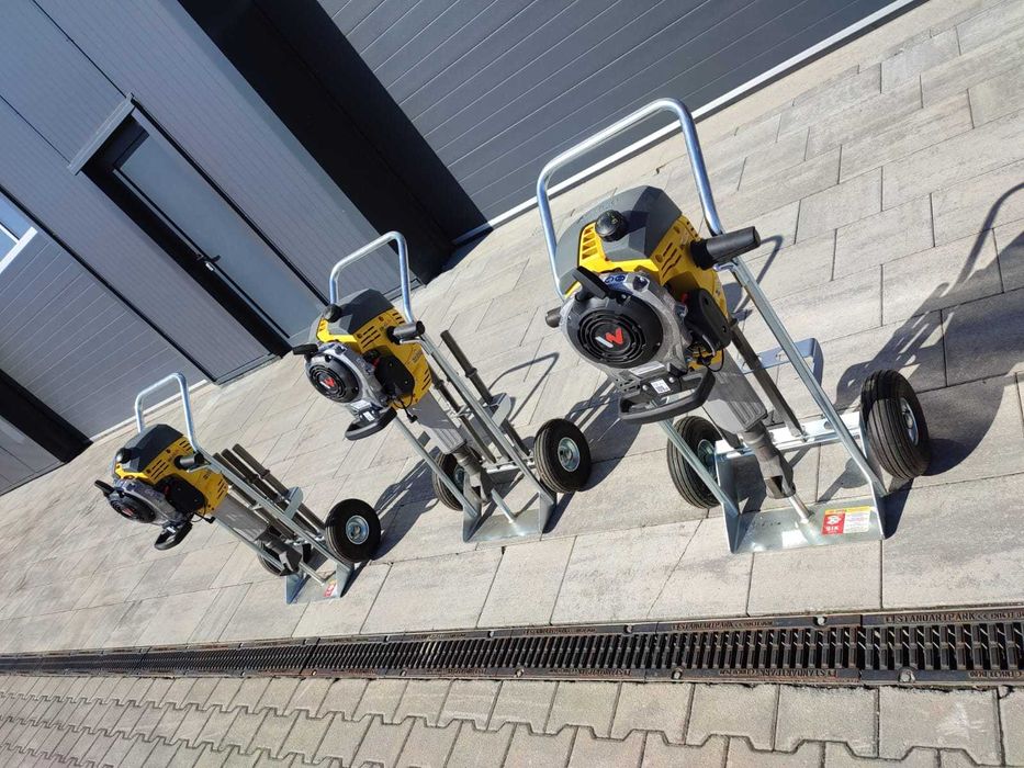 Picamer pe benzina Wacker Neuson BH55