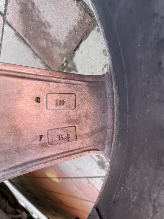 Комплект колес на Mersedes Benz