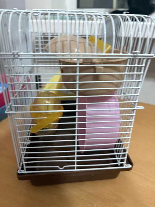 Продам клетку для хомяка