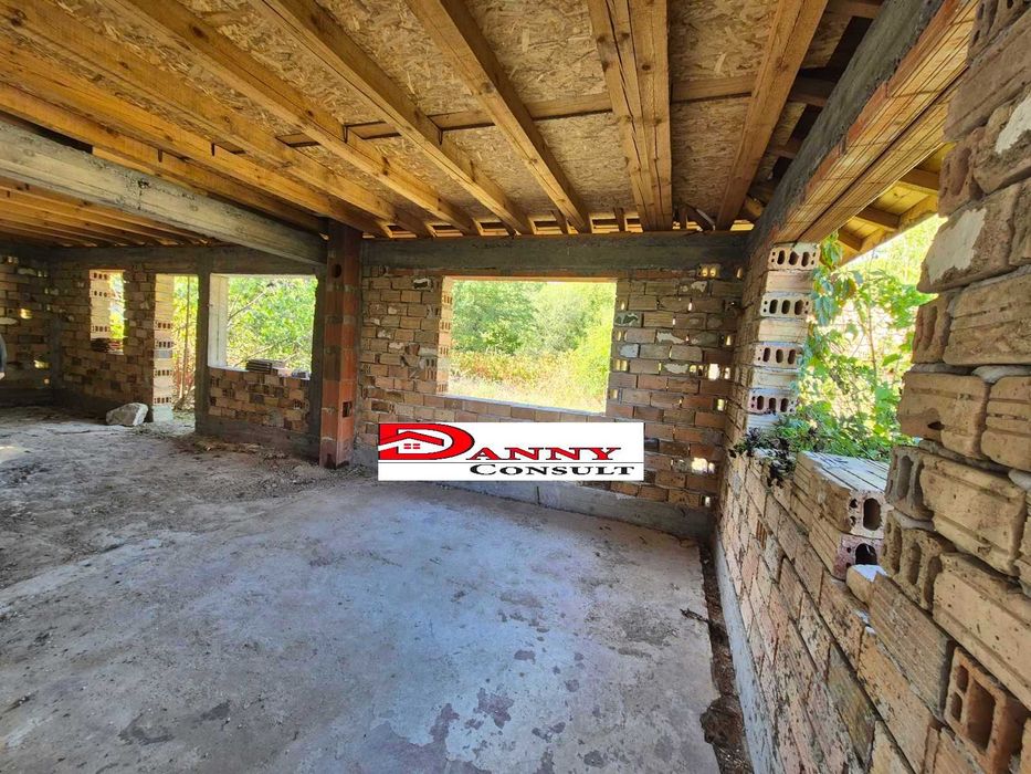 Едноетажна къща за продажба в с. Писарево