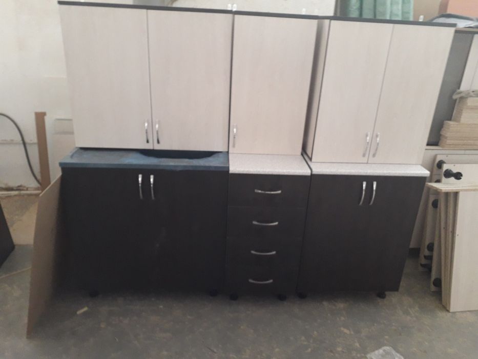 Продам кухни новые!