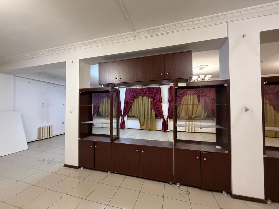 Продам шкаф для офиса