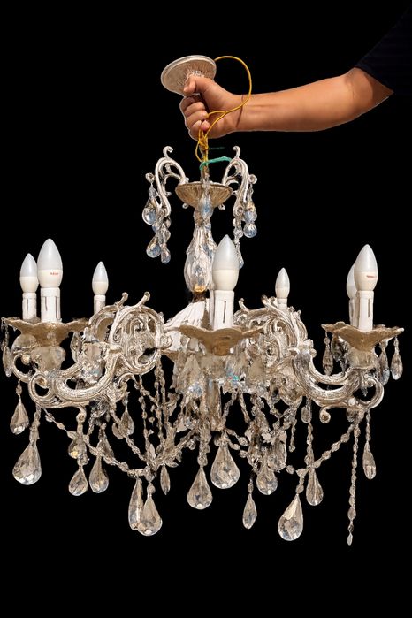 Люстра для гостинной