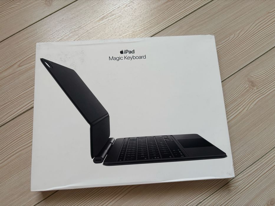 Ipad Air 11 “ Magic Keyboard black sigilat