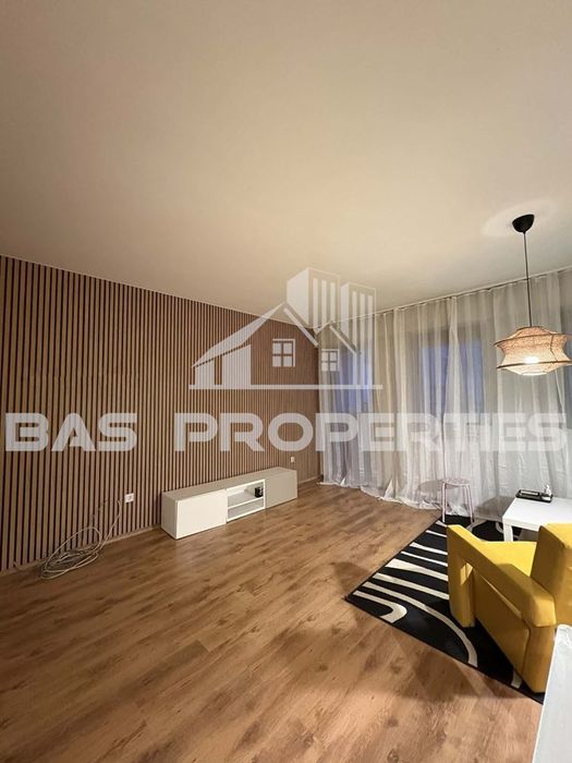 Дава се под наем Двустаен апартамент в София, Младост 3 - 82 кв.м за 698.19 € - Снимка #3