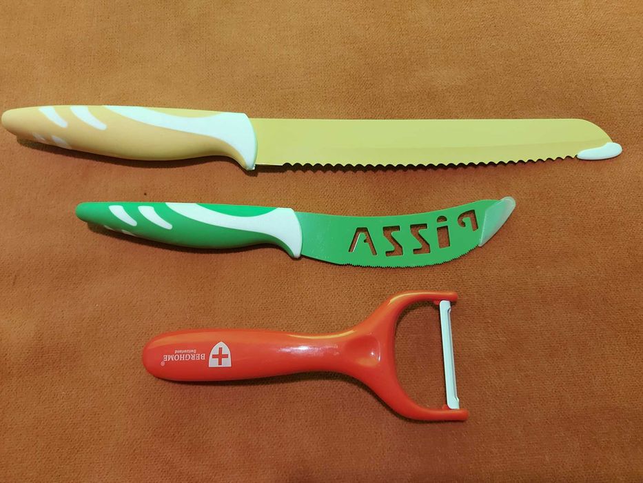Cutite profesionale pentru paine, pizza, curatitor legume