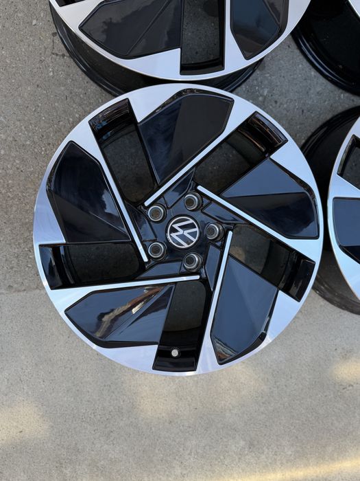 Jante aliaj 18 inch Originale VW ID.3 / Golf 8 East Derry – 5x112 – Noi 0 KM