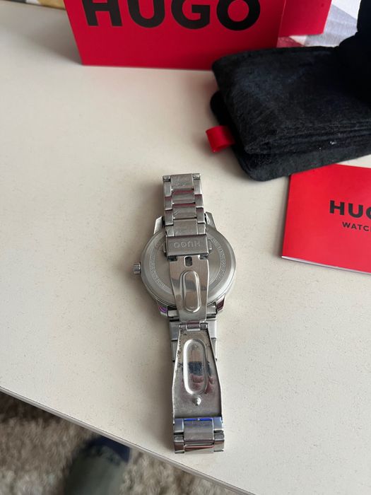 Мъжки часовник Hugo
