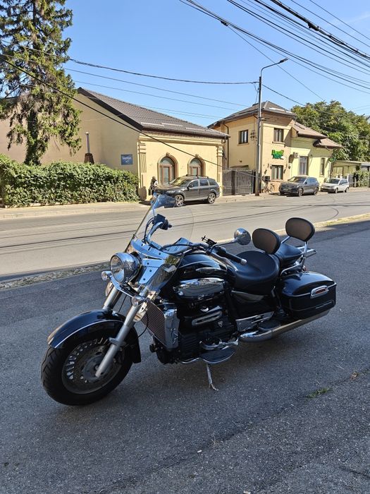 Triumph Rocket III touring