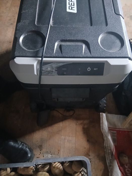 Продам мини походный холодильник