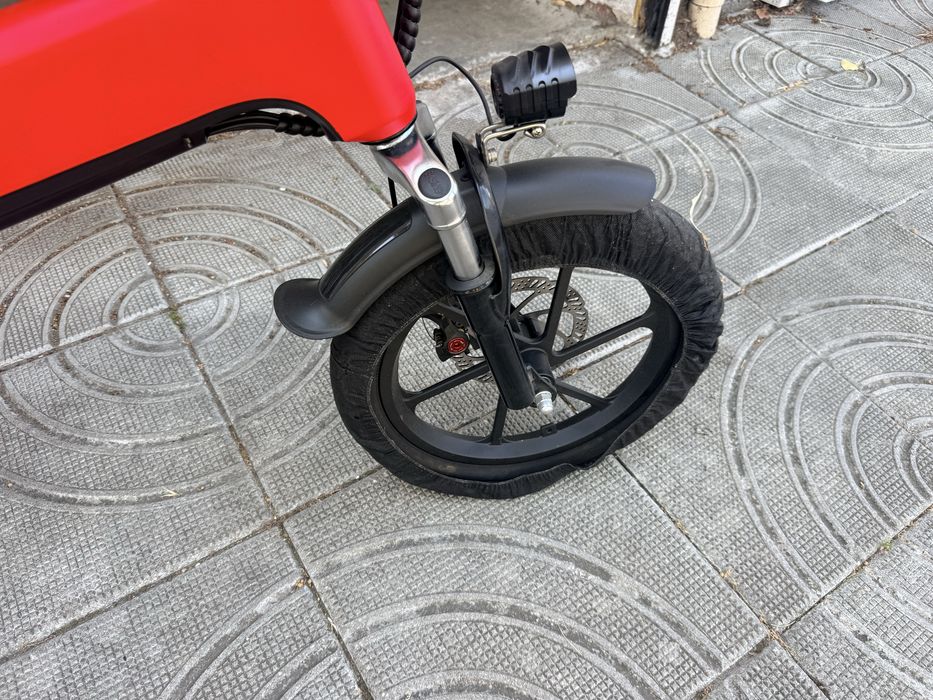 Продавам елекреически велосипед 16"