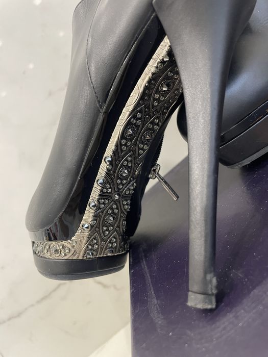 Продам осенние ботинки