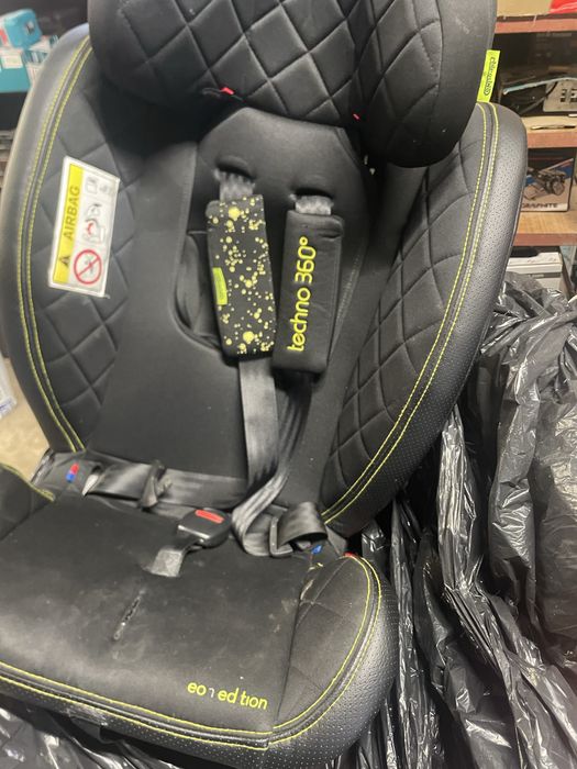 Детско столче  за кола