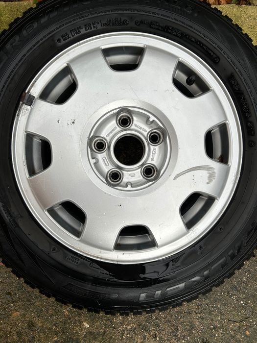 Джанти с гуми за Ауди 15цола 5х112