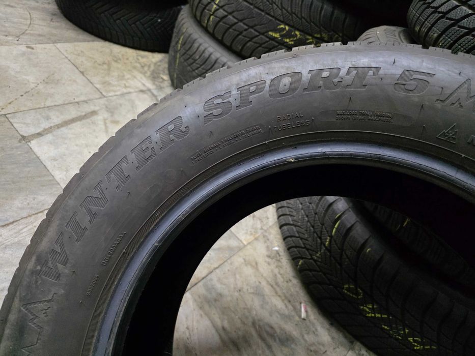 2бр Зимни гуми 215 65 16 - Dunlop
