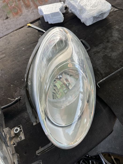 Фар фарове Fiat 500 L ляв и десен оригинални здрави