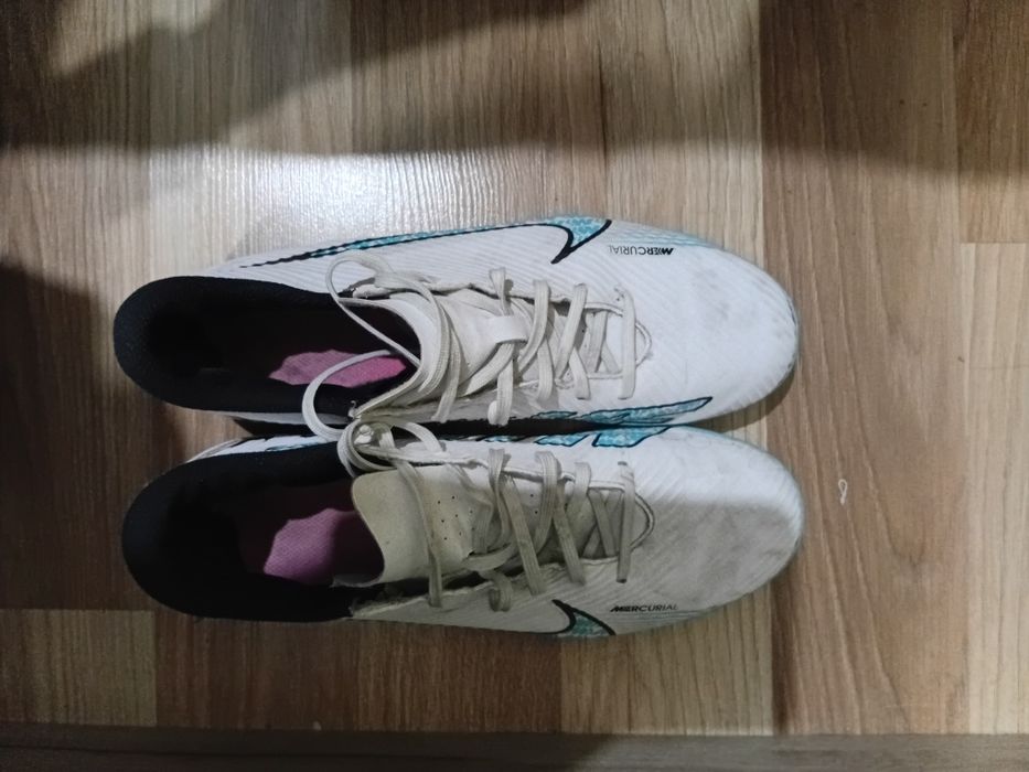 Papuci fotbal Nike mercurial
