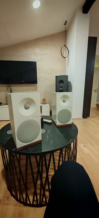 Активни Tangent x5  BT букшелф тонколони