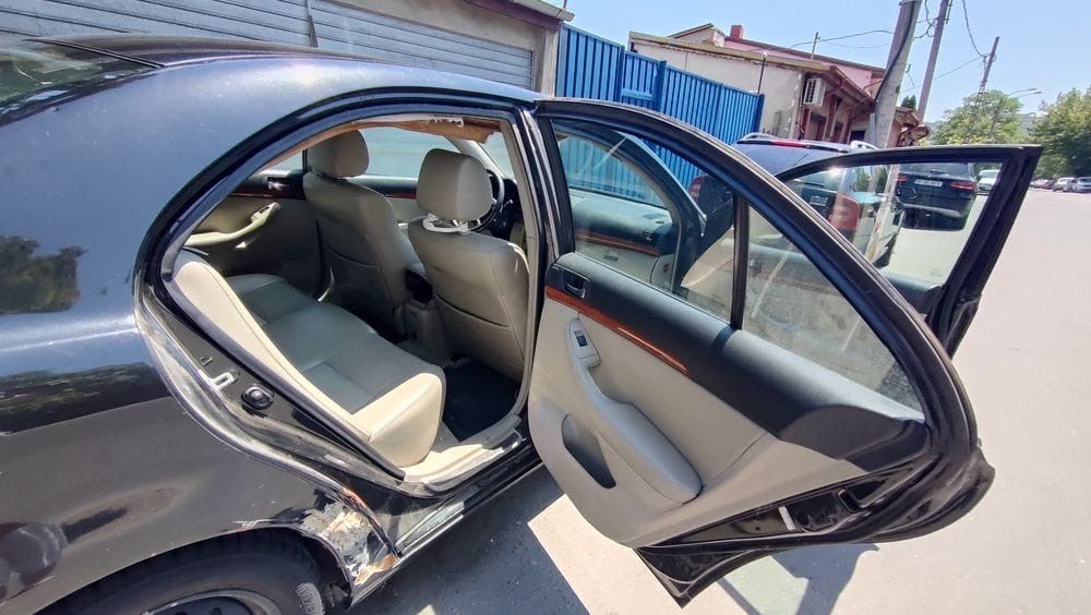De vanzare toyota