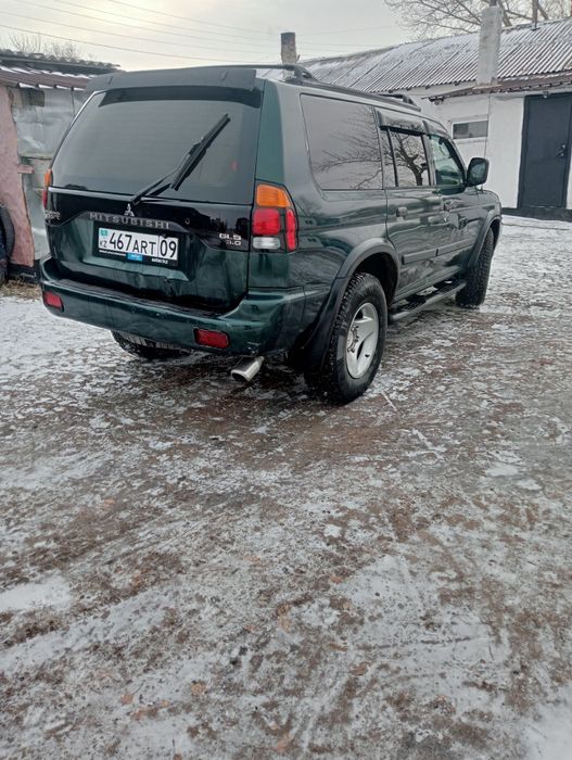 Митсубиси монтера спорт