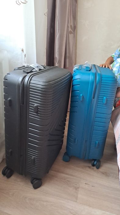 Чемодан новый...