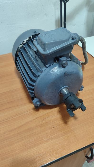 Электродвигатель 1.5 кВт