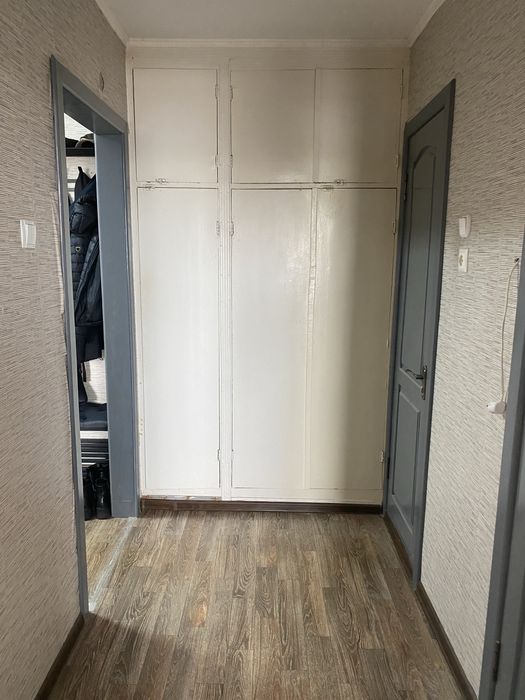 Продаю 2,комн квартиру