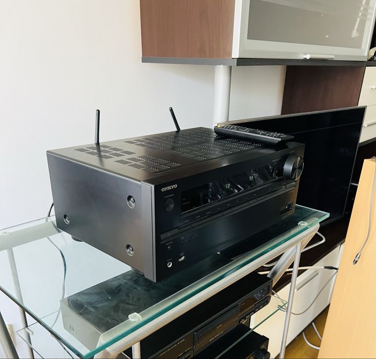 Receiver 7.2 Onkyo  Tx Nr 646 Dolby Atmos, Bluetooth, wifi, Arc