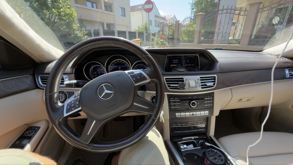 Mercedes-Benz E-Class W212 2.2