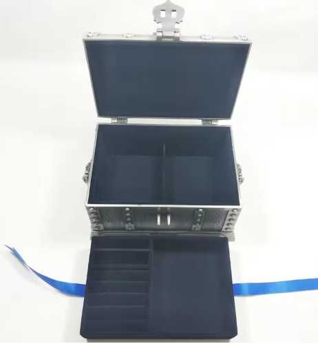 Casetă bijuterii aur argint cercei inele model rar vintage