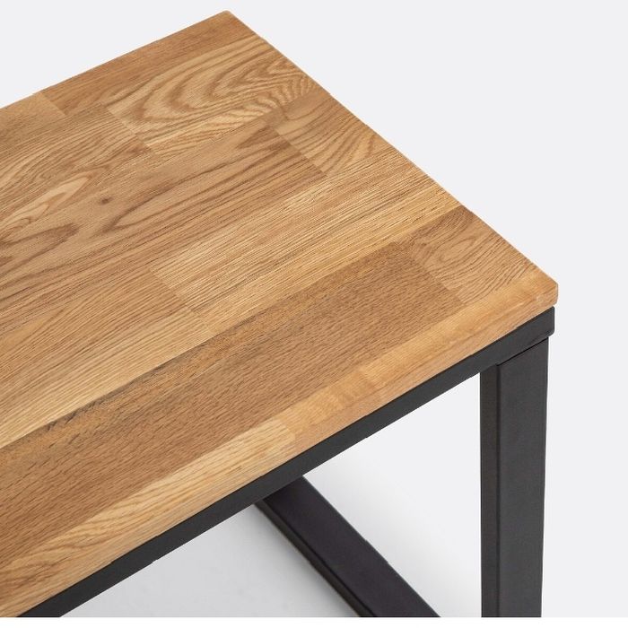 Обеденный стол, квадратный, из промасленного дуба, на 8 персон,