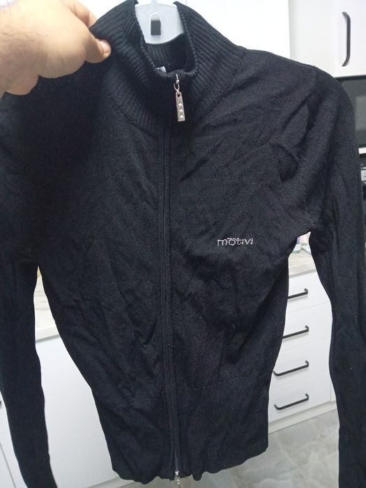 Vând bluza Motivi dama cu fermoar,Mărimea S