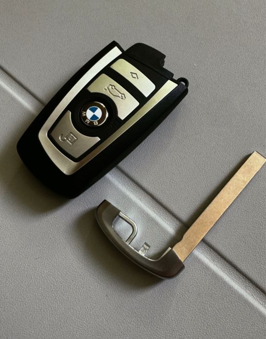 Неоформен ключ за BMW