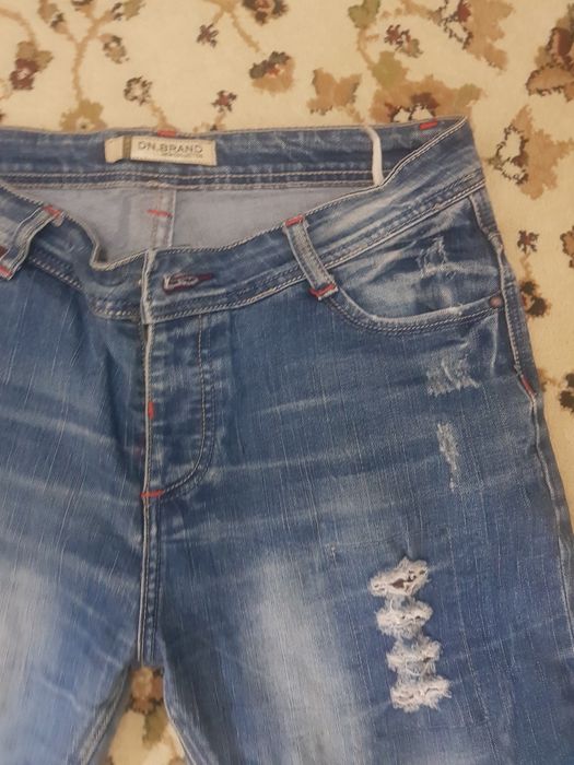 Продам джинсы фирменные