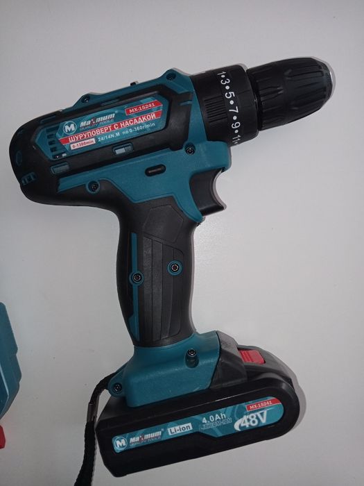 Шуроповерт дрель аккумуляторный