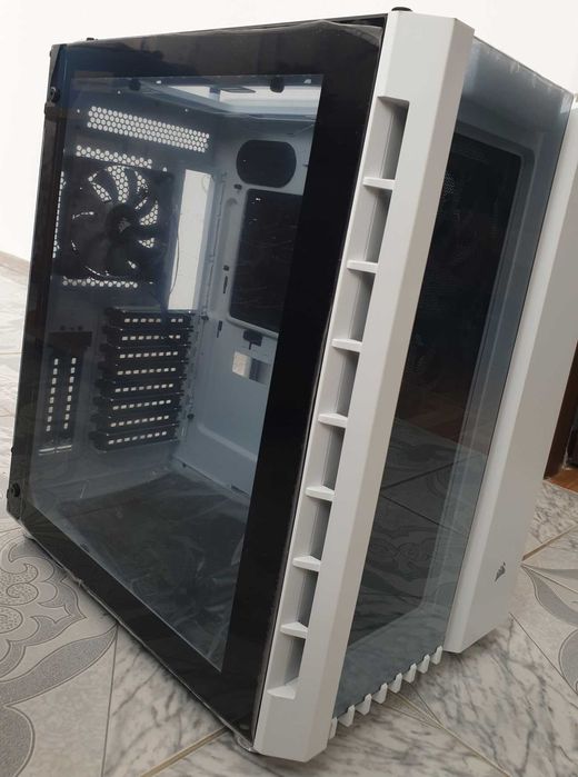 Carcasa  Corsair Crystal Series 680x RGB White