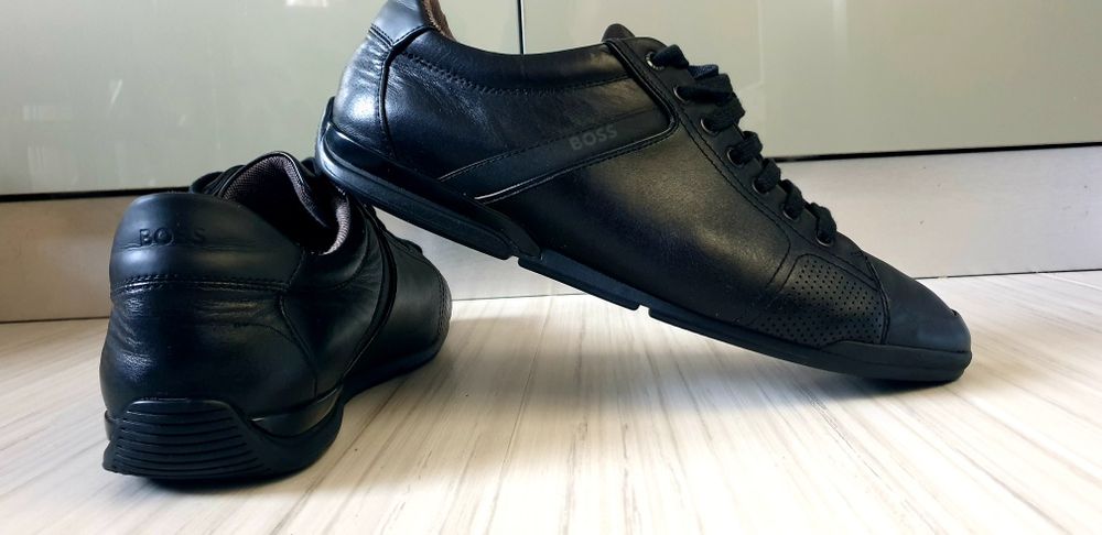 Hugo Boss Leather 45/29 46 - 30см ОРИГИНАЛ Мъжки спортно -  ест кожа