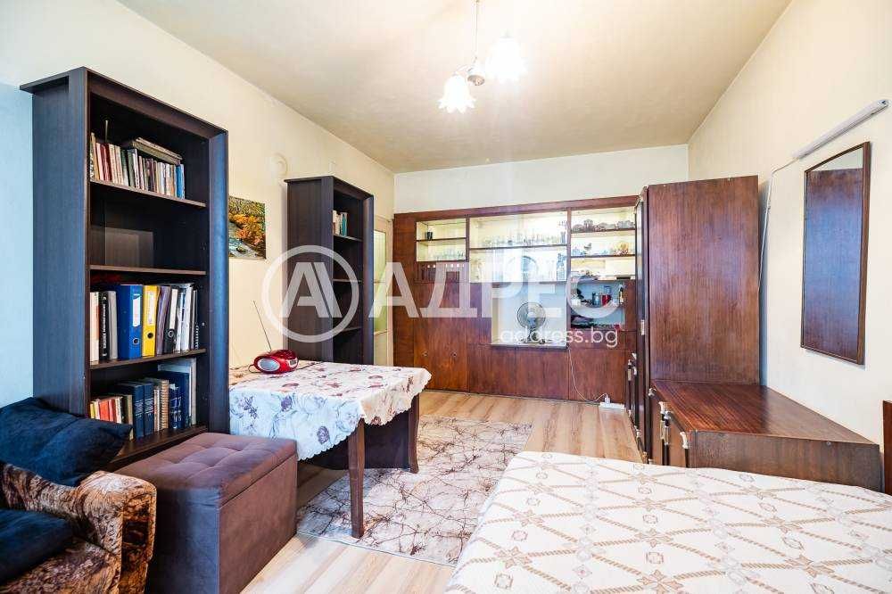 Двустаен апартамент, района на Общината, гр. Варна