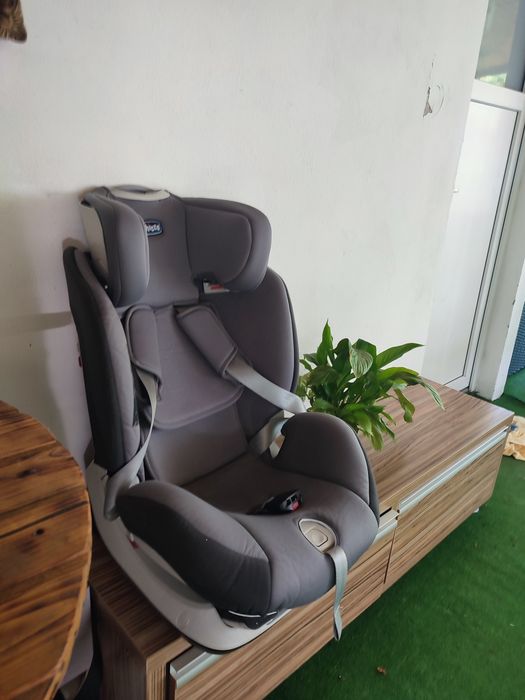 Scaun auto copii Chicco 0-25 kg