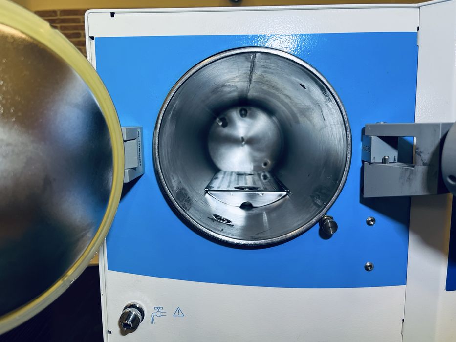 Autoclav sterilizator cosmetica salon beauty Melag Melatronic 15+