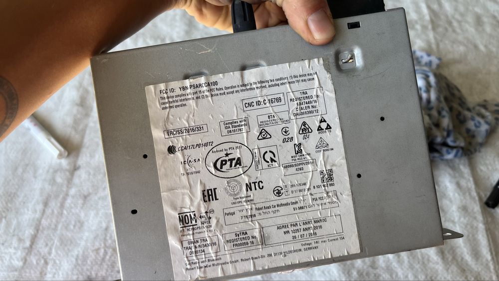 Модул радио и CD Peugeot 208 2012