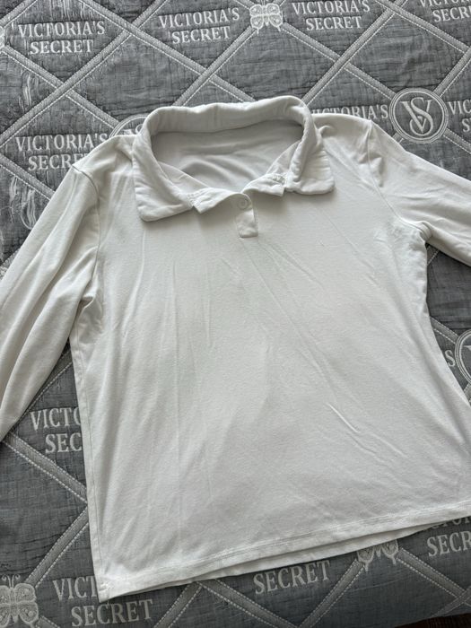 Продам кофточку белую лонг