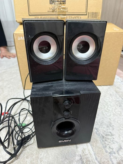 Продам колонки, в хорошем состоянии