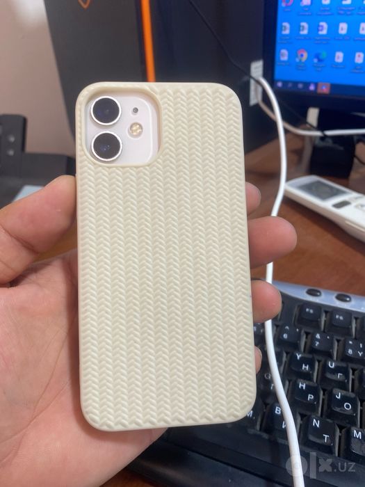 iphone 12 mini .