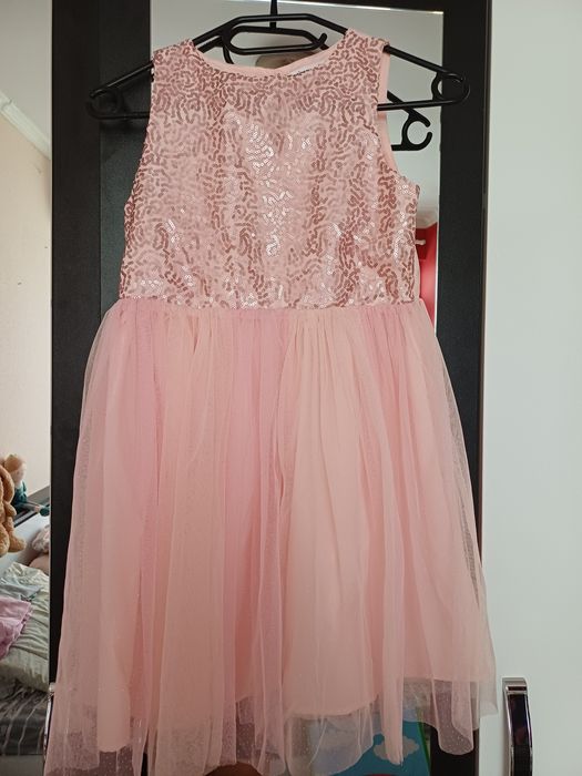 Официална рокля 140