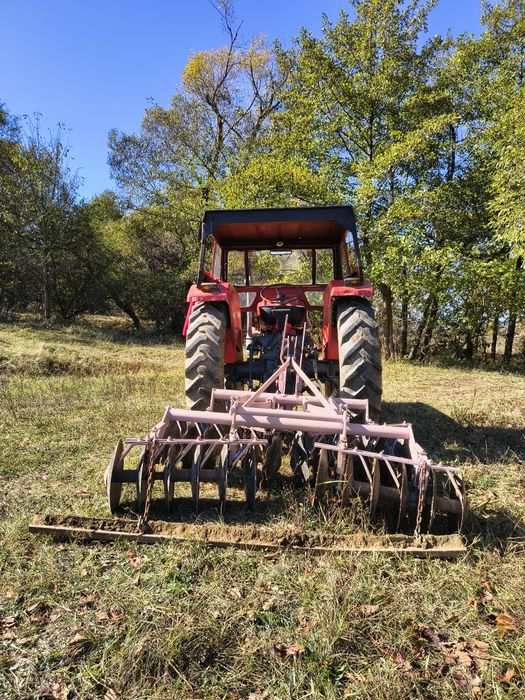 Vand tractor 60 de cai