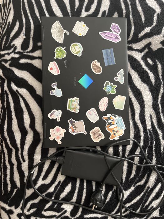 Hp omen 15, 16gb ram, geforce gtx 1660ti, intel core i5