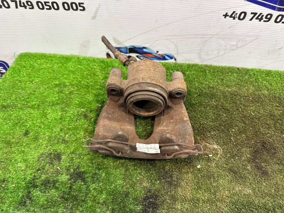 Etrier fata dreapta etrier fata stanga ford focus mk3 motor 1.0 benzina 2011-2015