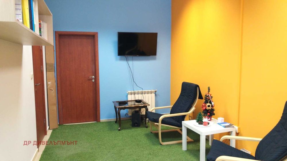 Дава се под наем Офис в София, Младост 1 - 170 кв.м за 1694.22 € - Снимка #5